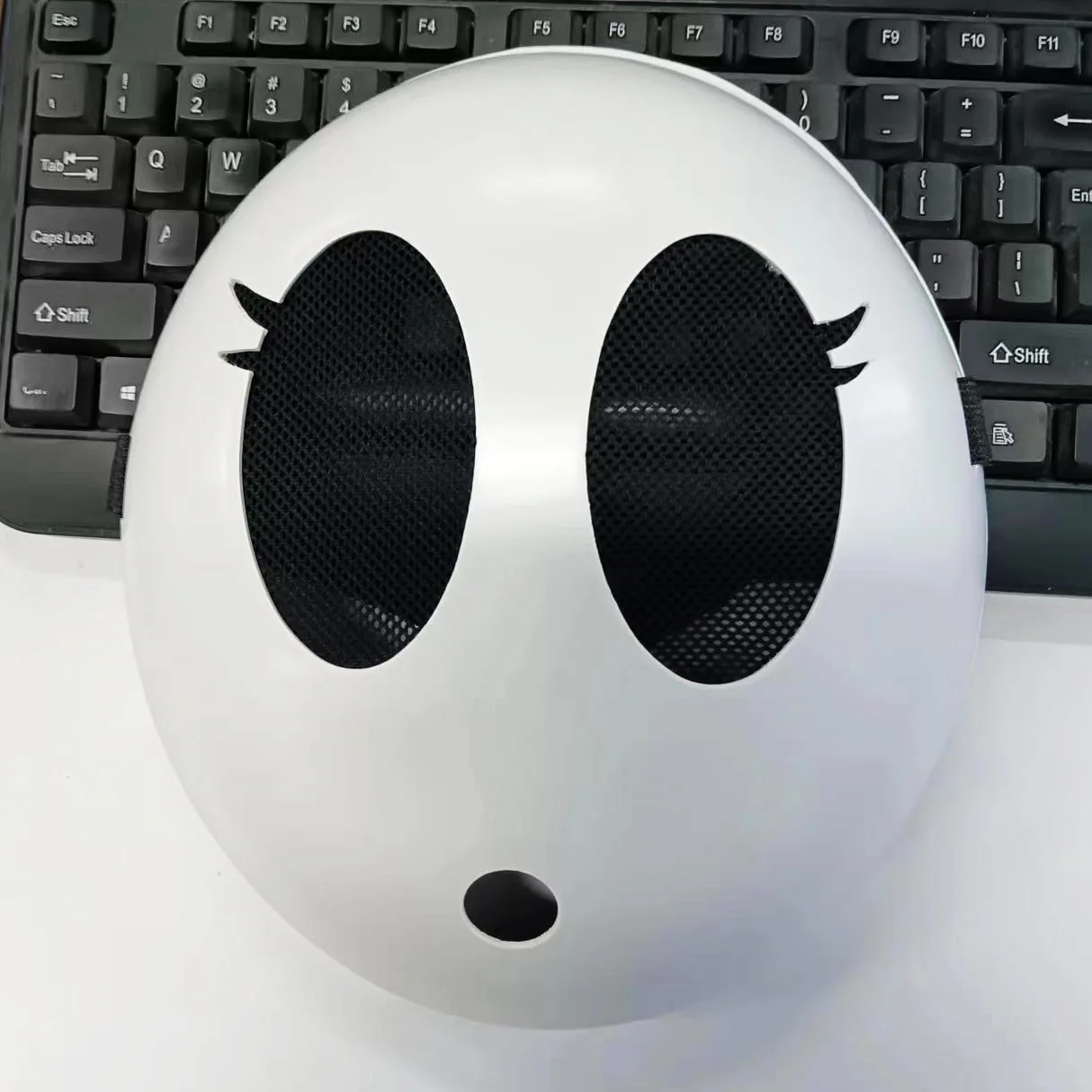 Cute Shy Guy Mask Halloween Cosplay Prop Interesting Styling Face Mask Party Masquerade Accessories Game Character Cosplay Mask view 3