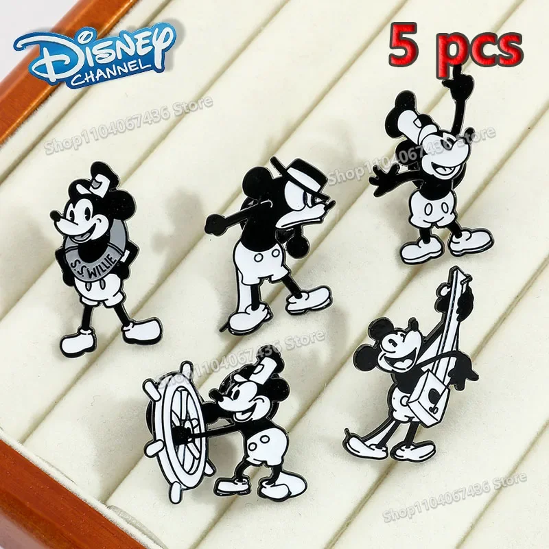 Disney Mickey Mouse Metal Brooch Cartoon Anime Enamel Pins Creative Black White Badge Accessories for Friends Jewelry Gifts