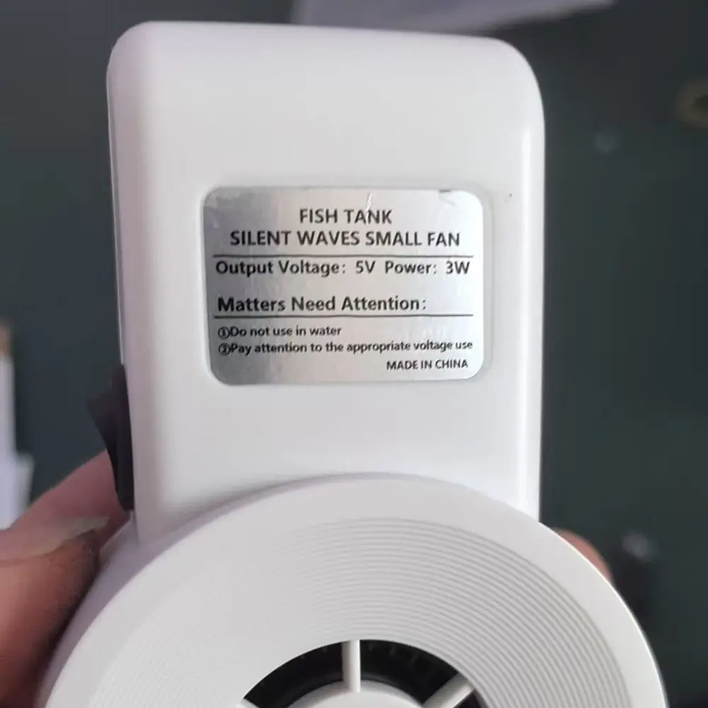 

Small Fish Tanks Cooler 2 Wind Speed Low Voltage Fish Tank Cooling Fan Safe USB Powered Aquatics Air Cooler Seafood Market