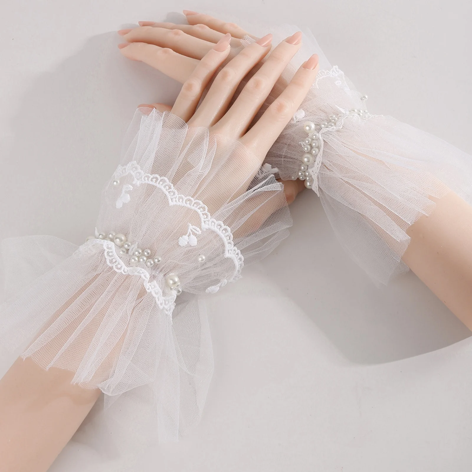 2PCS Elegant and dreamy lace short wedding gloves with tulle and pearls,short lace-trimmed gloves sleeves for Valentine's DAY