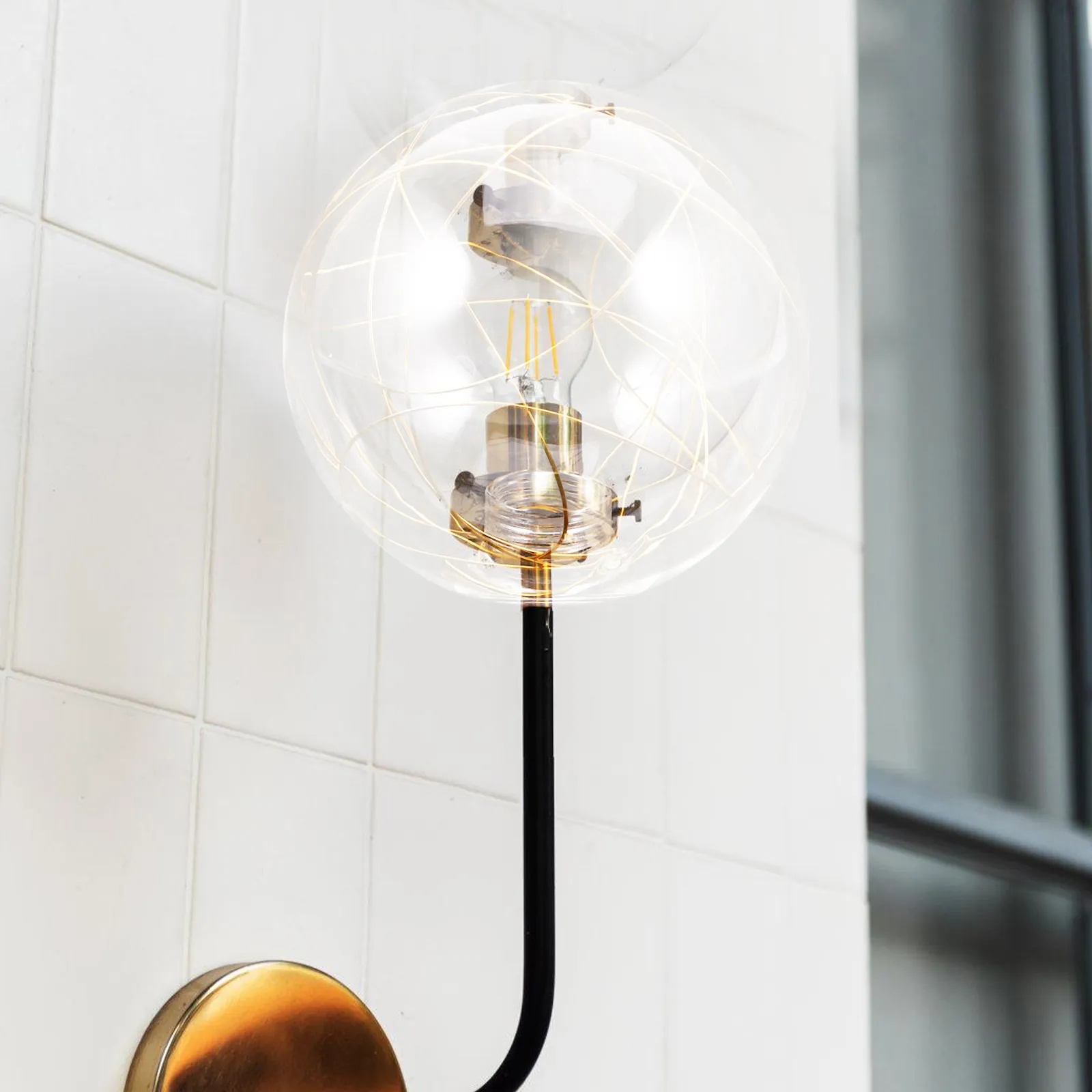 Globe Glass Lamp Sh…