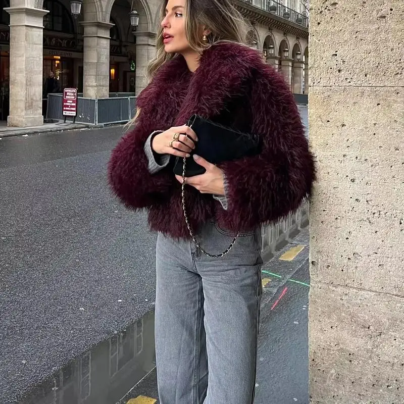 

Весенняя новинка Faionable ort Fur Coat Женская Sle Экологичный дизайн Long Sve Уличная одежда Обычная длина све
