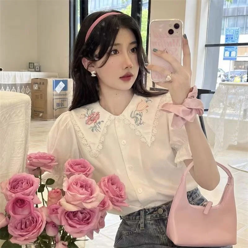 Peter Pan Collar Shirts Women Flower Embroidery Chic Sweet French Style Vintage Puff Sleeve Ins Loose All-match Fashion Ulzzang