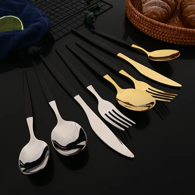 8Pcs Korean White Golden Dinnerware Set Stainless Steel Tableware Spoons Chopsticks Cutlery Set Kitchen Flatware Service for 4 - view 4