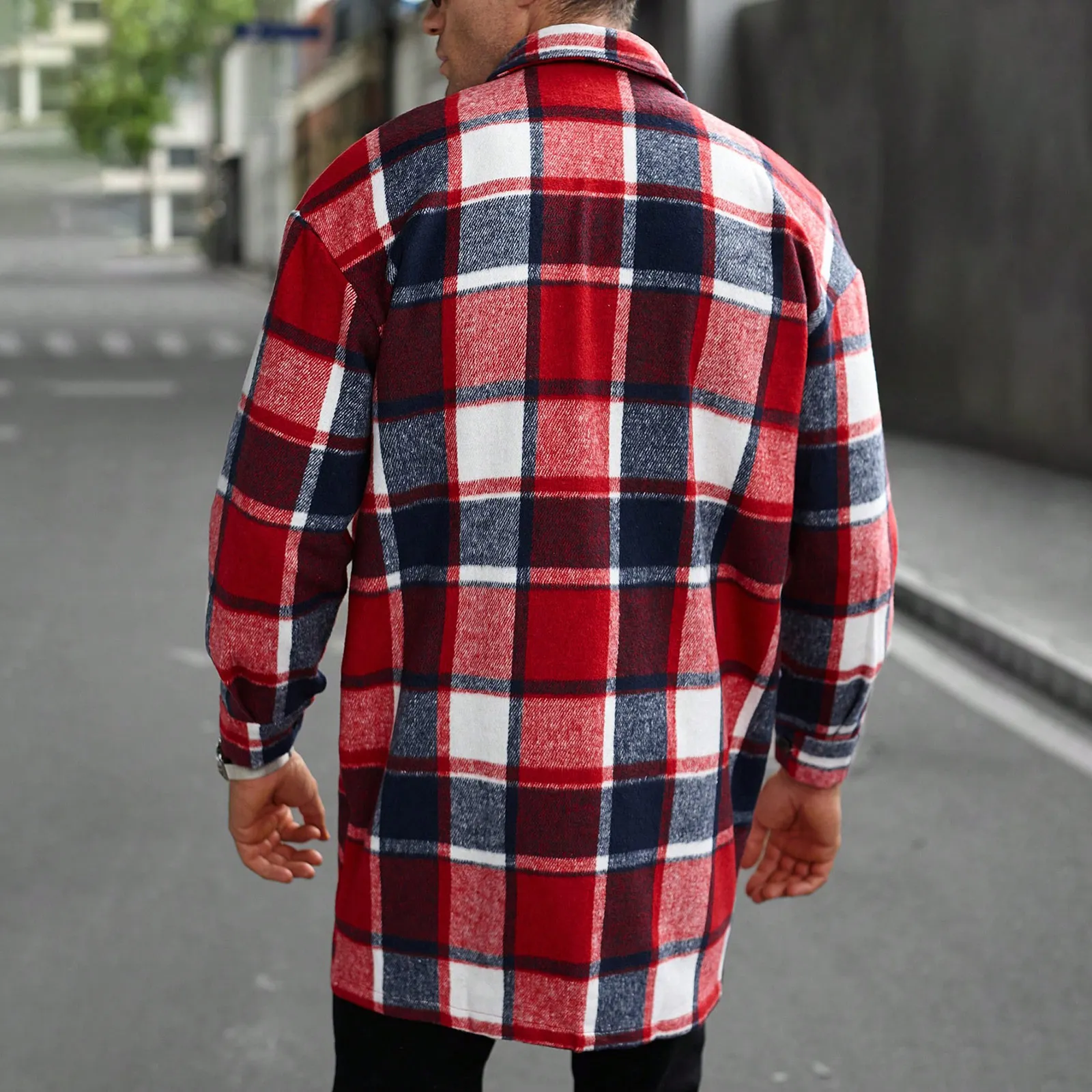 جيب مزدوج خندق معطف الرجال معطف طويل الرياضة عادية قميص طويل الأكمام زر طويل أسفل سترة عصرية متعددة الألوان