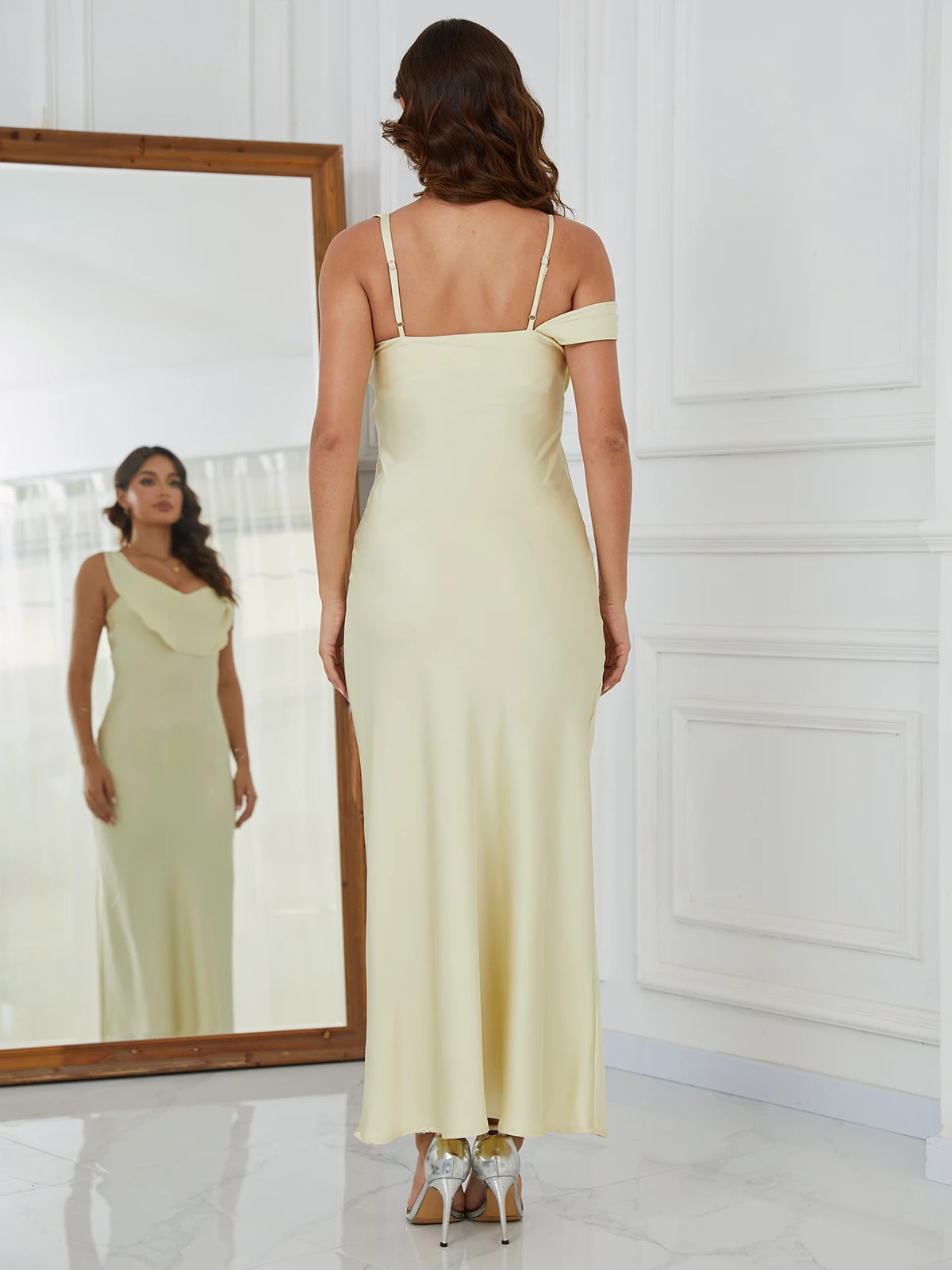 Satynowe sukienki maxi dla kobiet na ramiączkach spaghetti, bez pleców, eleganckie sukienki różowe czarne jedwabne ubrania formalne na wesele dla gości jesienne