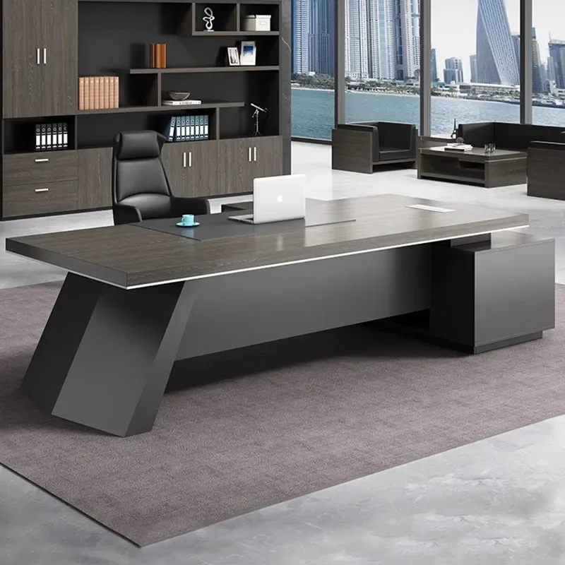 Рисунок 3 - Рабочий стол, компьютерный стол