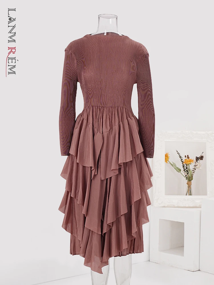 LANMREM Fashion Ruffles Spliced Pleated A-line Dress Women Long Sleeves High Waist Solid Color Dresses 2025 Spring New 32C1800