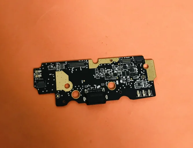Original USB Plug Charge Board for OUKITEL WP7 Helio P90 MT6779 Octa Core 6.53