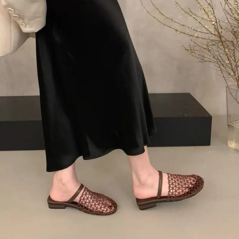 High Quality Summer Mesh Hollow Sandals Women Flats Shallow 2025 New Beach Shoes Comfort Retro Female Slippers