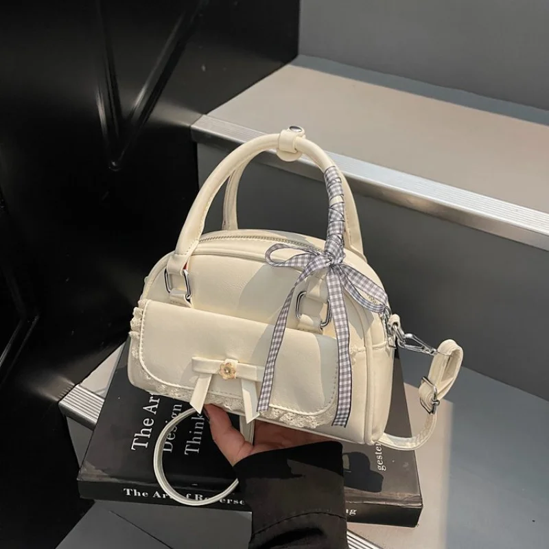 

Premium Women's Crossbody-Bag Crafted From Spot-Printed Leather Boasting Paris Vintage Spacious Soft Daily Modern Look​