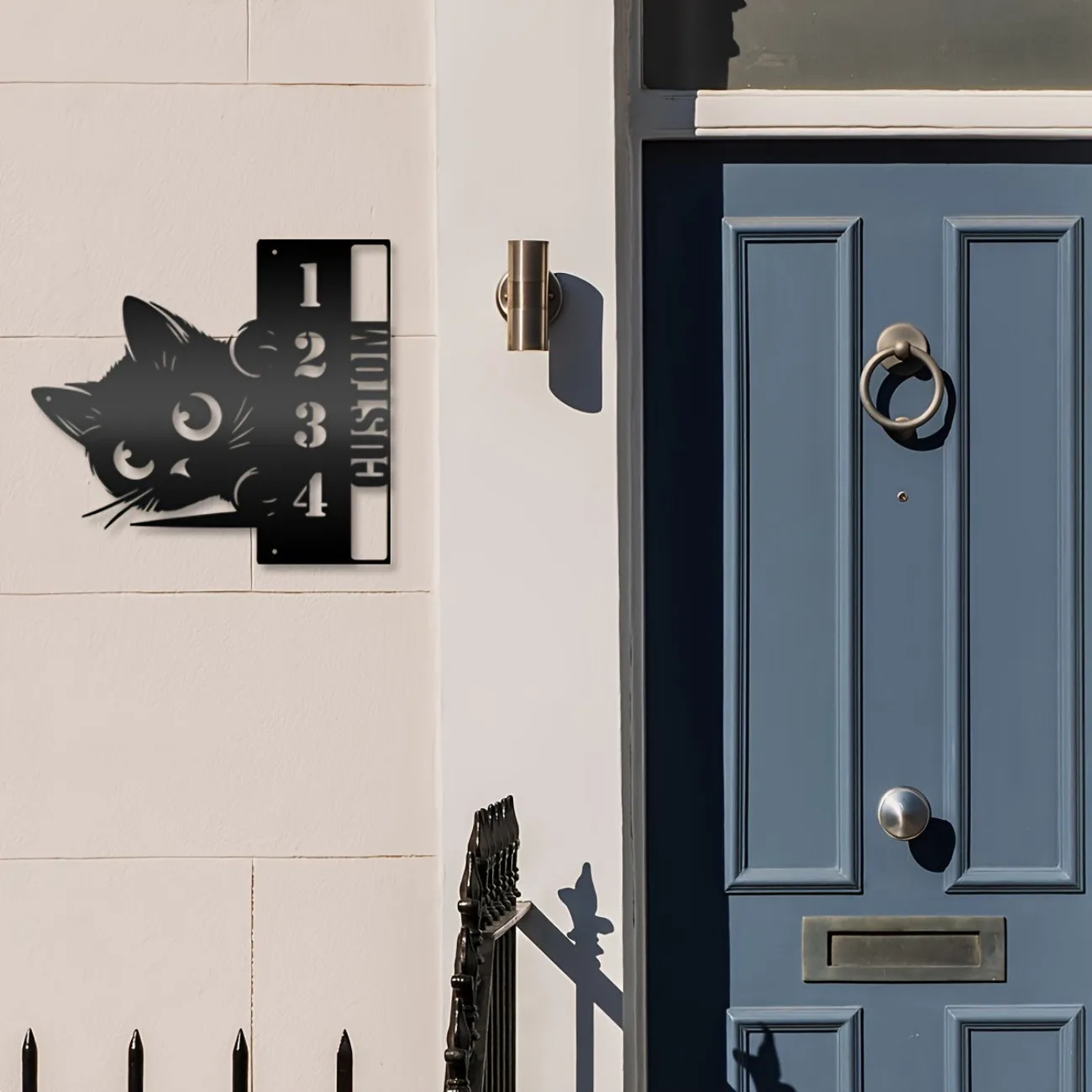Custom Peeking Cat Metal Door Sign - Modern Outdoor Home Decor with Cute Pet Silhouette, No Power Needed.