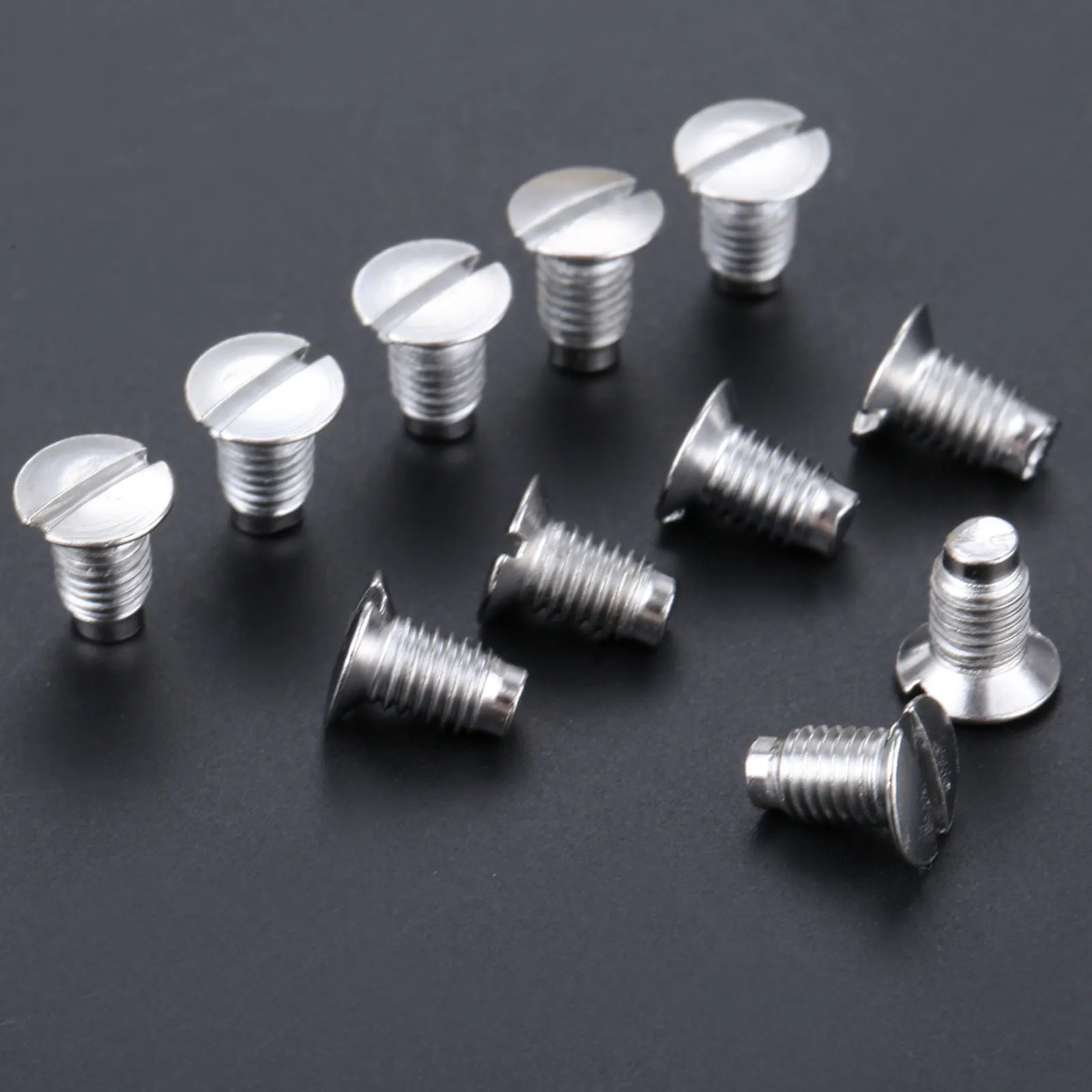 50 Stück industrielle Nähmaschinen-Nadelplatten-Schrauben, Edelstahl, runder Kopf, Durchmesser 0,8 cm, Befestigung, Stickerei, Bastelwerkzeuge