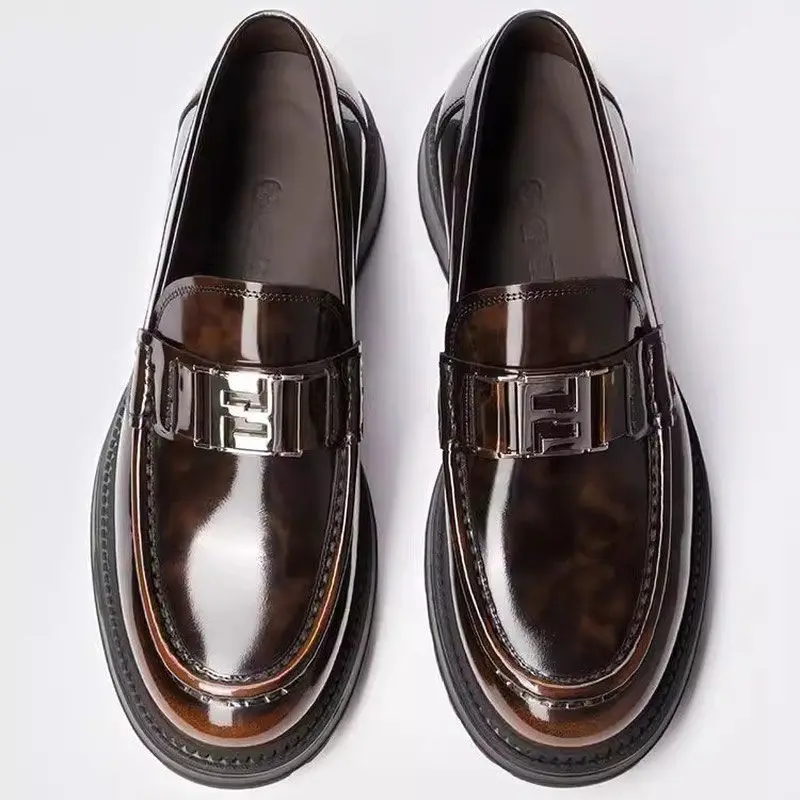 

Cowhide Casual Leather Shoes Men's Spring Leather Business Man Shoes Breathable