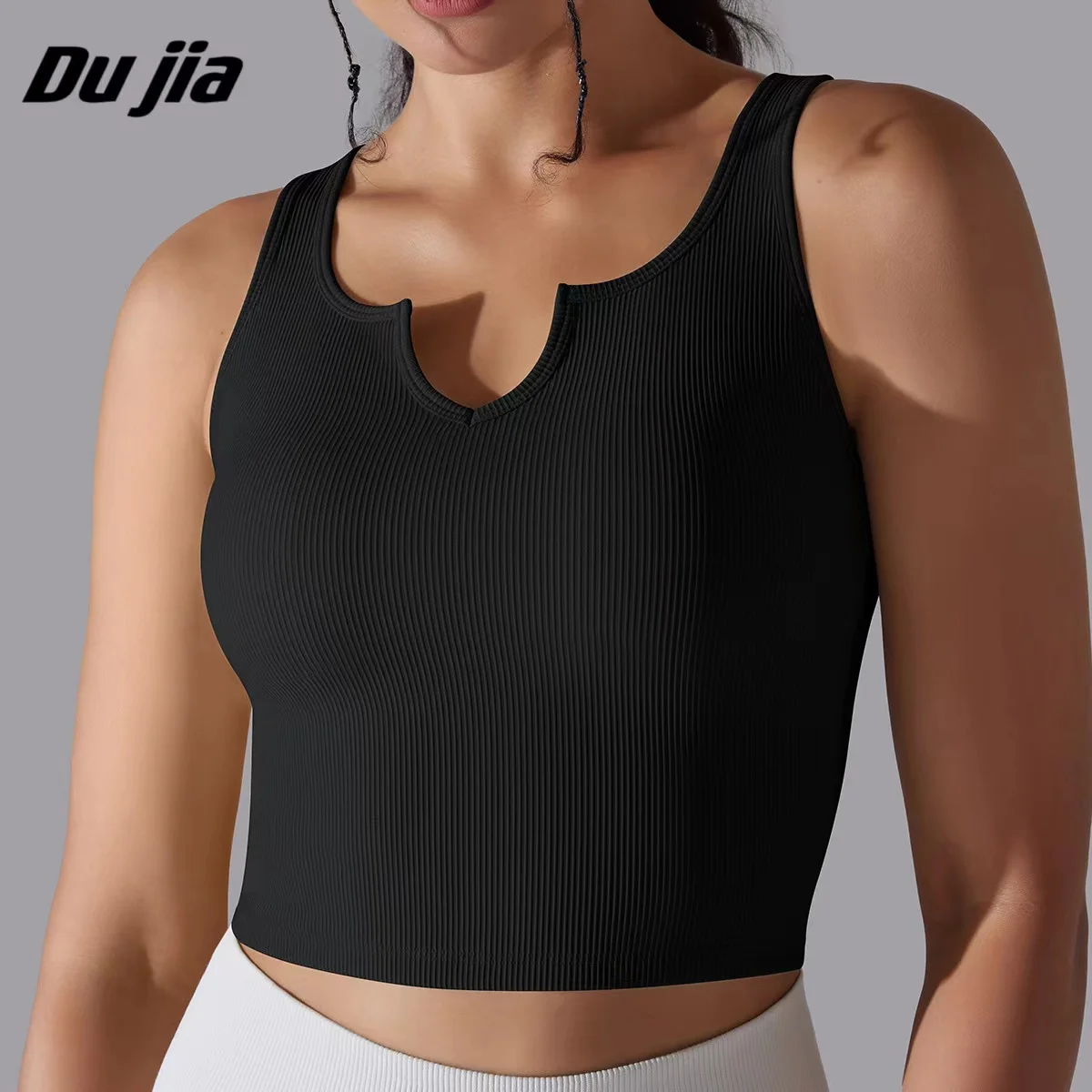 New Women Yoga Bra V-neck Vest Tops Nylon Breathable Women Fitness Running Yoga Sports Bra Solid Color Ribbed Sport Wear Bras