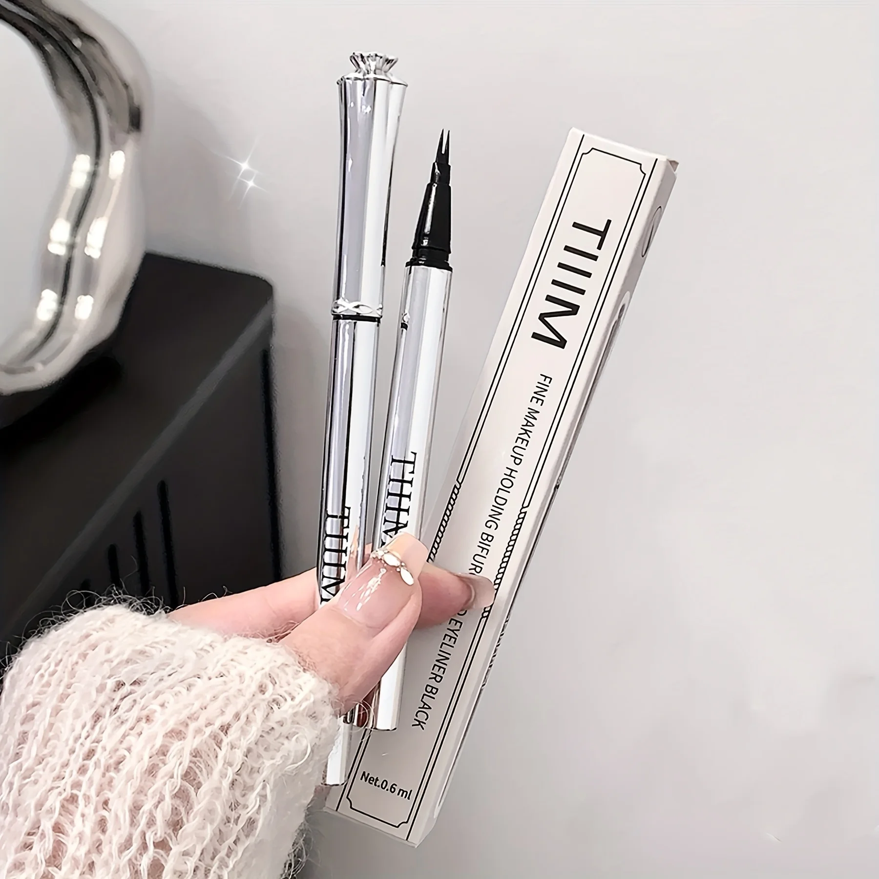 2Points Eyebrow Pencil Long Lasting Easy To Grip Eyebrow Tattoo Waterproof Thin Liquid Lying Silkworm Brow Pen  Makeup New