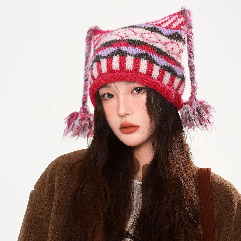 2025 Autumn And Winter New Retro Style Hat Women's Cute Fried Dough Twists Braid Funny Funny Curly Knitted Cap