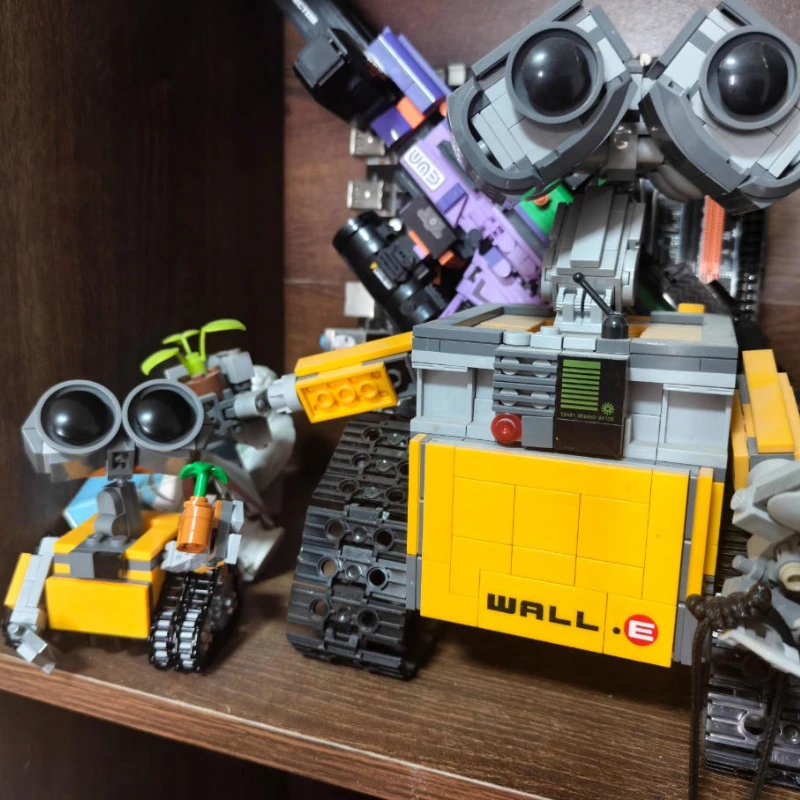 All new Disney Mini Wall-E Block Kit MOC Creative Technologies classic movie model block assembly DIY toy gift for kids