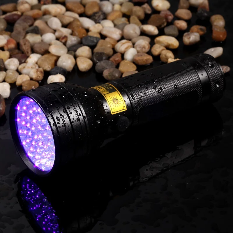 Linterna UV 51 LED detecta manchas y tinta invisible - imagen 3