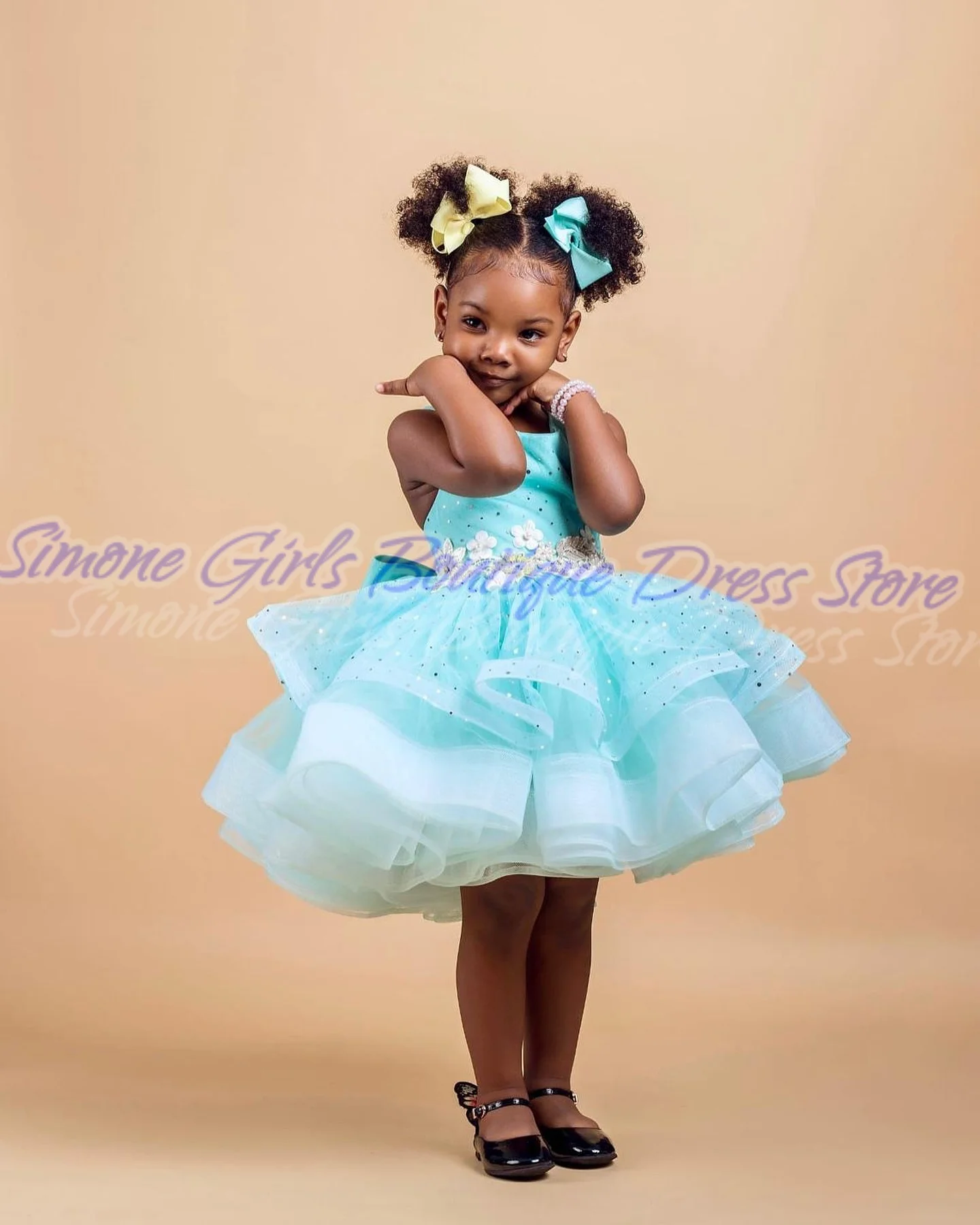 فستان فتاة جميلة باللون الأزرق مزين بالترتر فستان فتاة الزهور لحفلات أعياد الميلاد وحفلات الاستقبال الرسمية وعروض الرقص