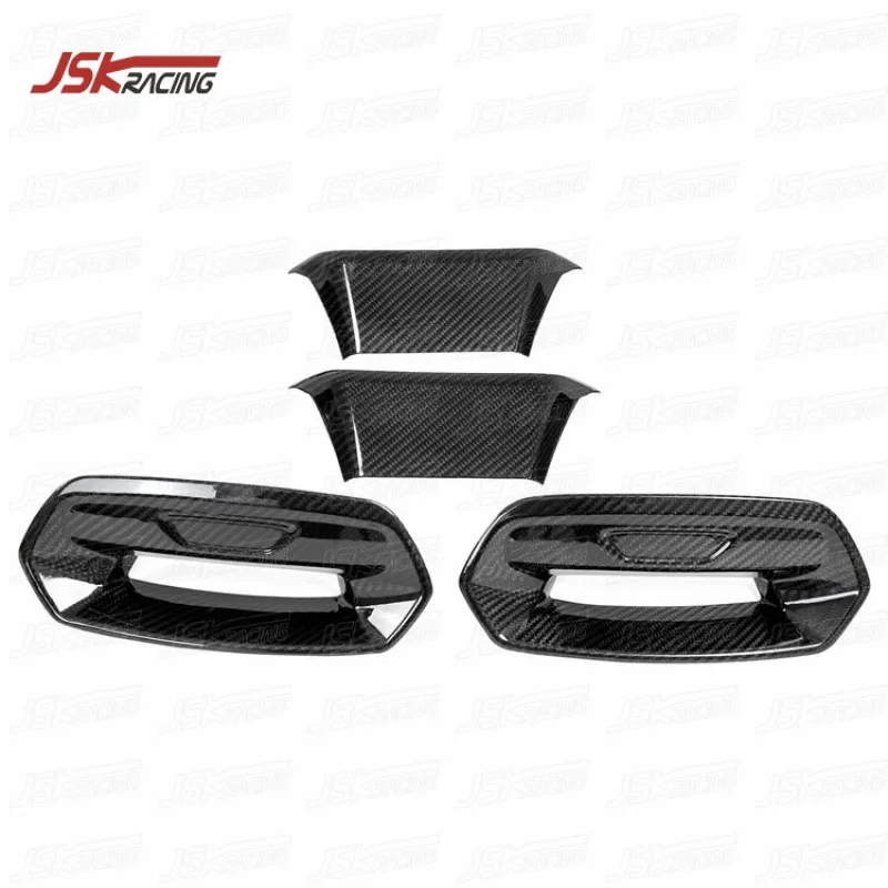 

Накладка на подголовник из карбона для салона автомобиля Lamborghini Urus 2018-2022 годов выпуска