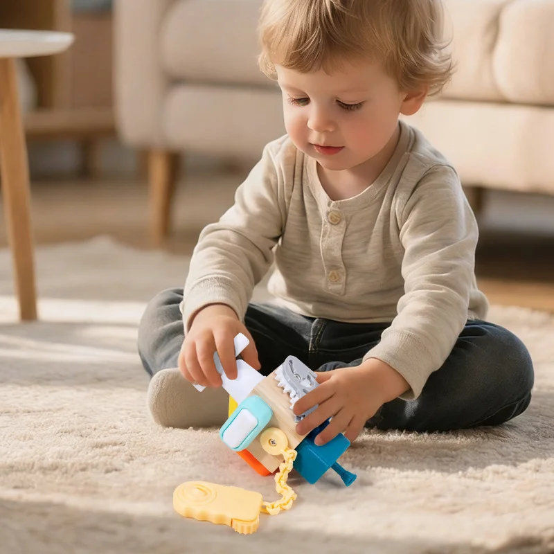 

Деревянный бизибокс Монтессори 9 в 1: развивающая игрушка для детей, сенсорная доска с переключателями и шестеренками, игра для снятия стресса