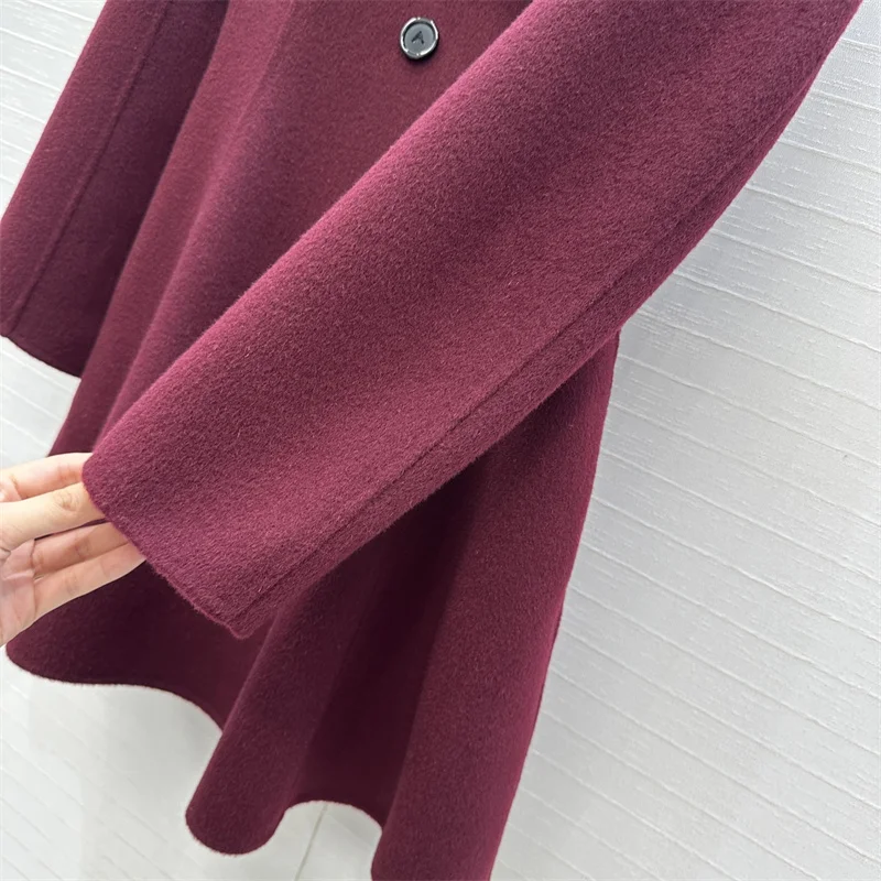 سترة نسائية جديدة لخريف 2025 مزدوجة الصدر بقصة ضيقة وأكمام طويلة معطف نسائي من مزيج الصوف معطف نسائي خندق معطف صوفي