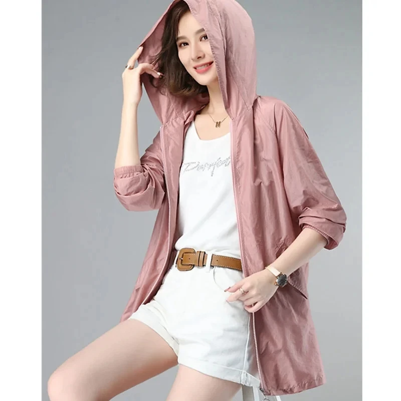 Windbreaker Women Thin Jacket Sun UV-proof Hooded Coat Outdoor Long Sleeve Female 2025 Summer Windbreaker Casual Outerwear Top