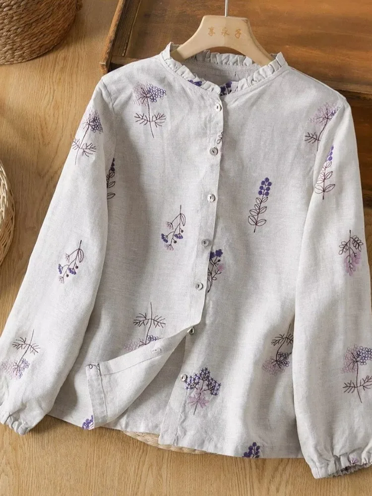 

Женский кардиган свободного кроя с цветочным принтом, большие размеры, весна 2026, с фиолетовым цветочным узором, на одной пуговице, с деревянным воротником, открытый