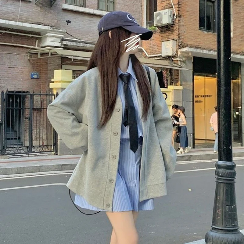 Fashion V-Neck Button Pockets Solid Color Casual Coats Female Clothing 2024 Autumn New Loose All-match Tops Korean Jackets