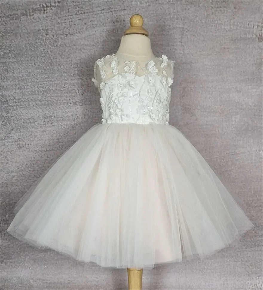 Robe de demoiselle d'honneur blanche ivoire pour filles, dentelle florale 3D, robe de baptême en tulle, robe d'anniversaire pour tout-petits, robe de soirée de Rh, taille personnalisée