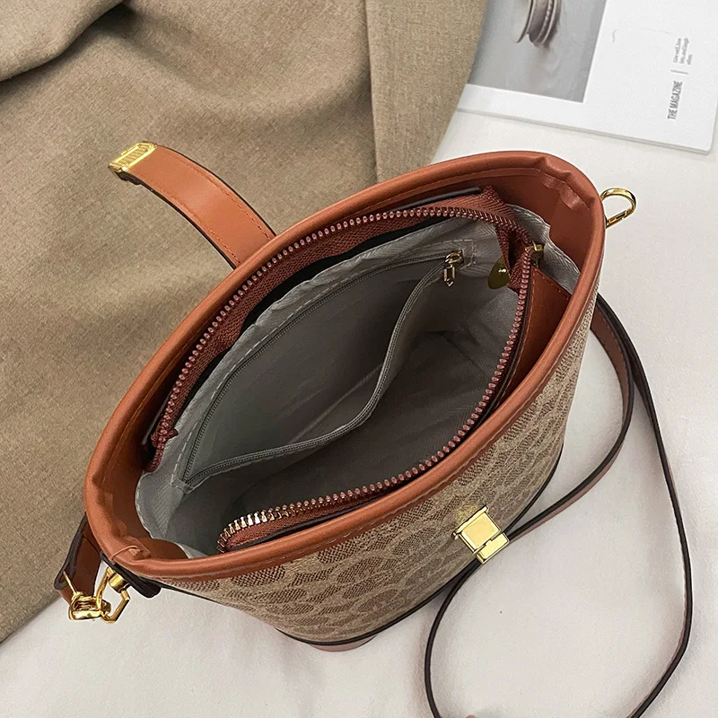 حقيبة دلو مرقعة جديدة لعام 2025 - تصميم ريترو فريد من نوعه للنساء، متعددة الاستخدامات محمولة باليد/جسم متقاطع/نمط الإبط #4