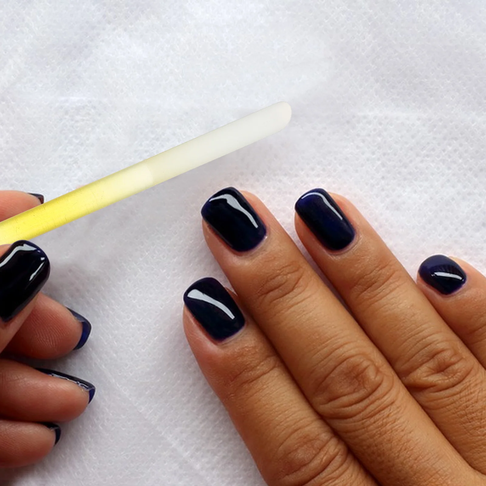 

2Pcs Glass Nail Polisher Manicure Tool Set Smooth Finish Fine Grit Surface Portable Nail Grooming Tool for Home and Professional