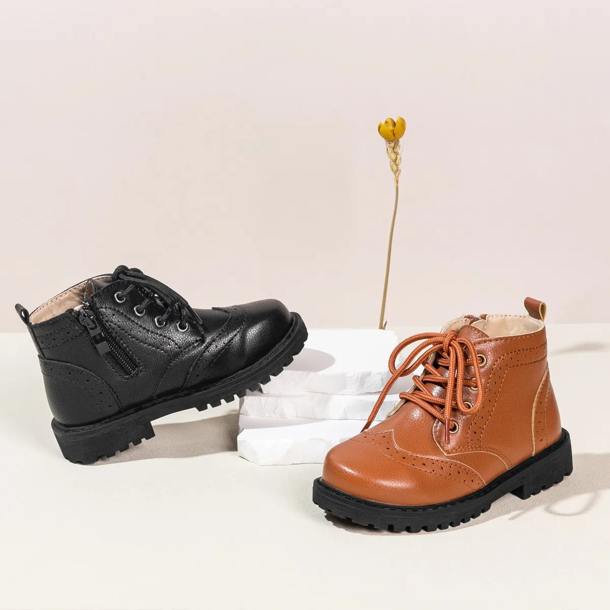 

Kids Leather Boots for Boys Girls Unisex Children Short Ankle Boots Zipper Autumn Winter Fashion Anti-skid Casual Warm New