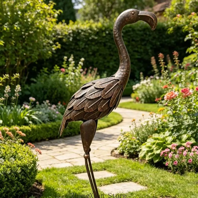 Freestanding Iron Garden Bird Statue with Detailed Body Panels and Looped Base for Garden, Porch, or Entryway Displays 3XUF