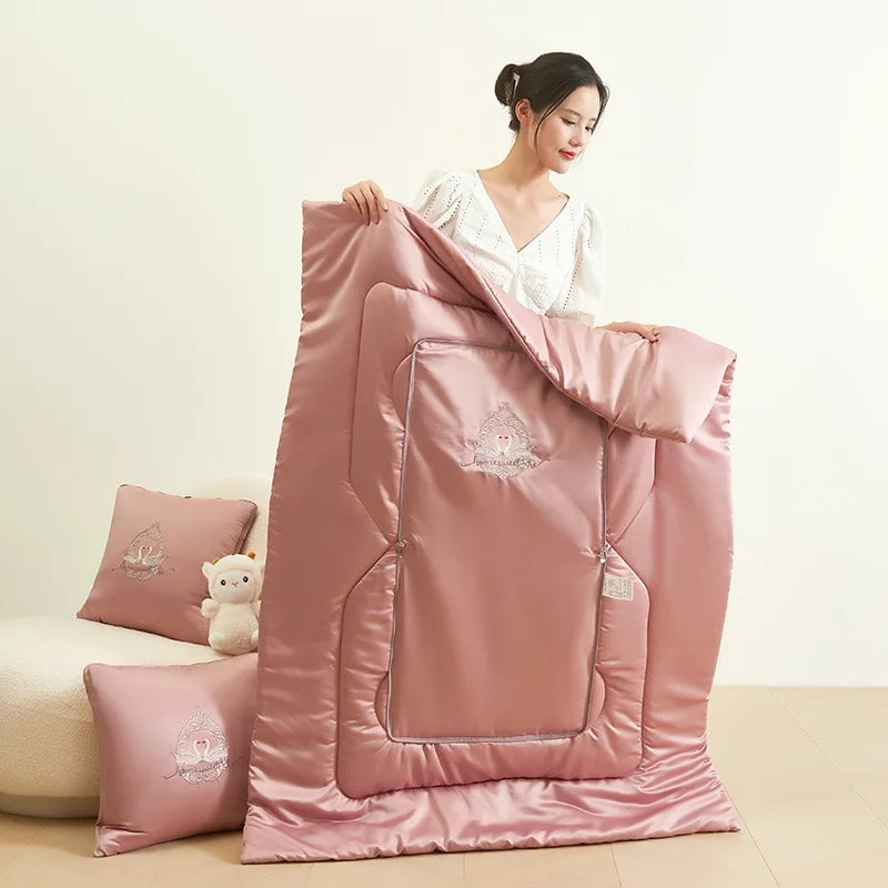 

Silk Two-In-One Pillow Blanket for Car Use Office Nap Summer Season Comfortable Vehicle Cuion Portable Sp Aid