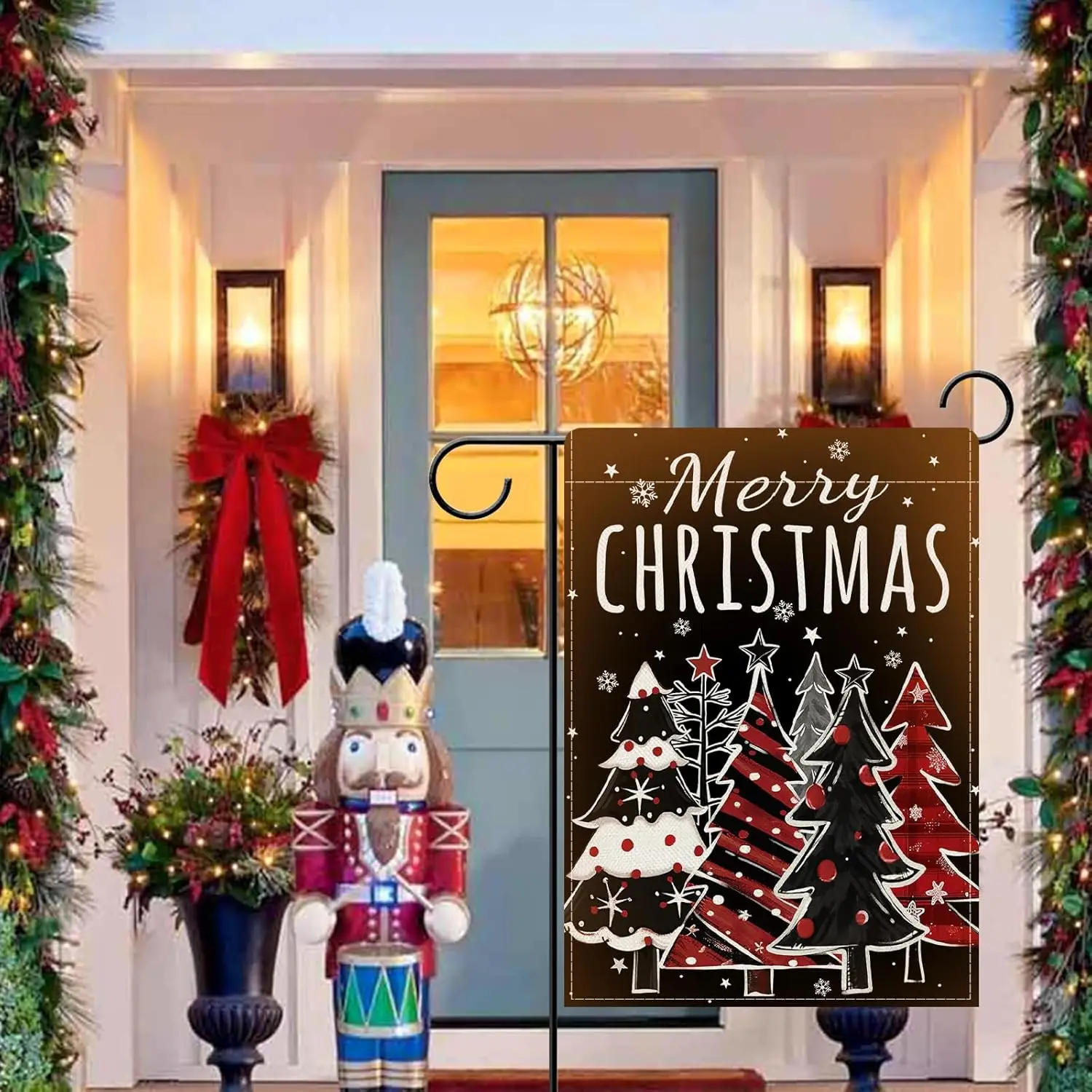 Dyrenson Frohe Weihnachten Baum dekorative Gartenflagge, schwarze Weihnachtsschneeflocke Hof draußen Heimdekoration, Winterurlaub Burl UUV