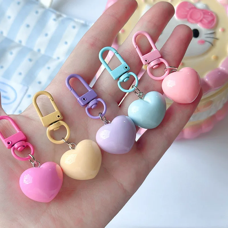 Candy Color Resin Heart Keychain for Women Bag Pendant Girls Cute Key Chains Kawaii Backpack Decoration Students Gift Accessory