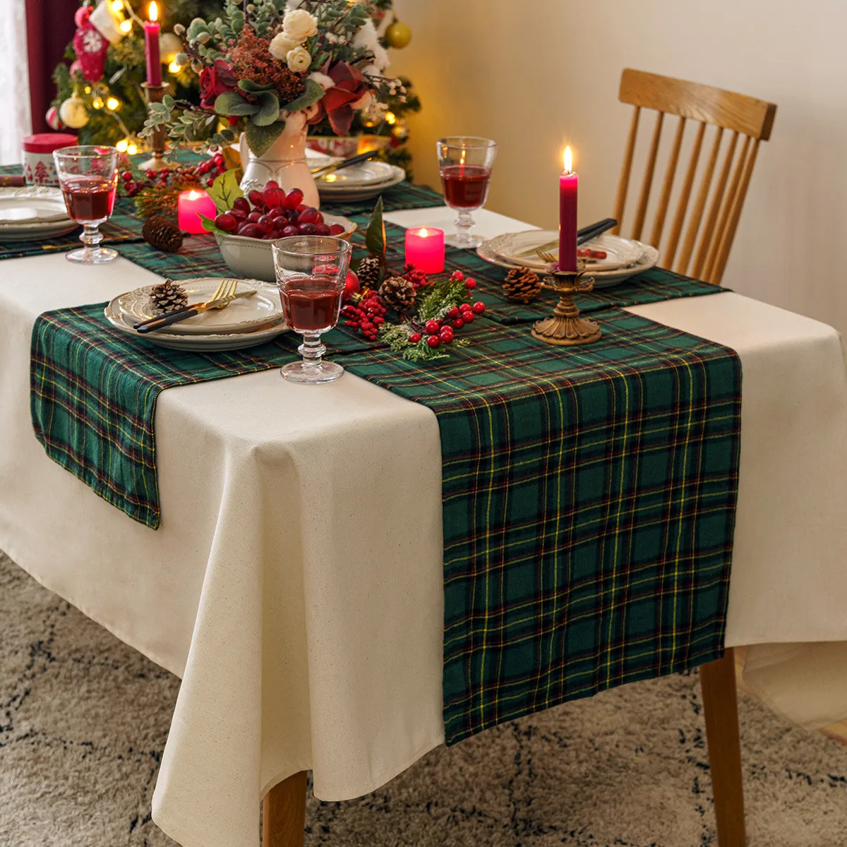 Christmas Green And Yellow Plaid Table Runner Home Hotel Tablecloth New Year Party Place Tablemat Napkin Coffee Table Cover