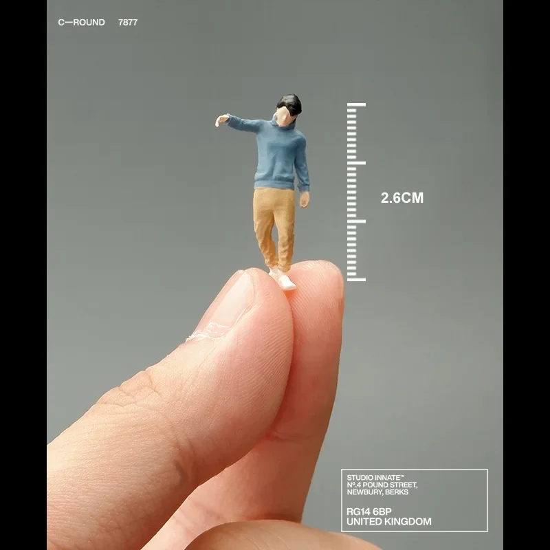 1:64 Anime Felpa ragazzo Mini bambola Figura Modello in miniatura Puntelli fotografia Modello di scena Fai da te Tavolo di sabbia paesaggistico ornamento