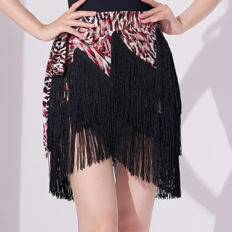 

Women Latin Dance Dress Training Suit Short Skirt Sexy Tassel Three-Layer Fringe Dance Costume Training Suit Short Skirt Black
