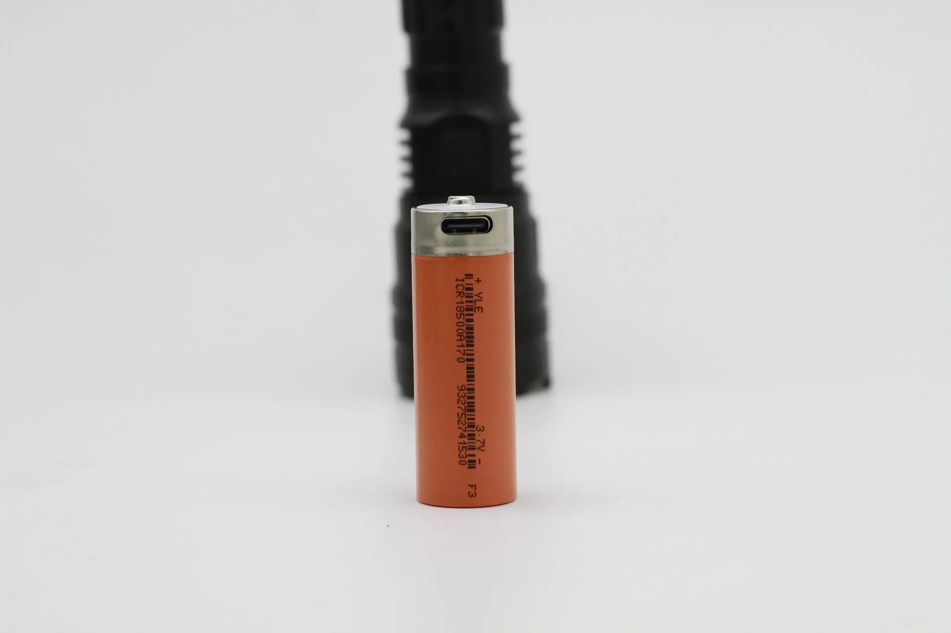 Lampada frontale batteria ricaricabile USB 18500 batteria al litio 3,7 V a piena capacità 1500 mAh torcia a luce forte a piena capacità