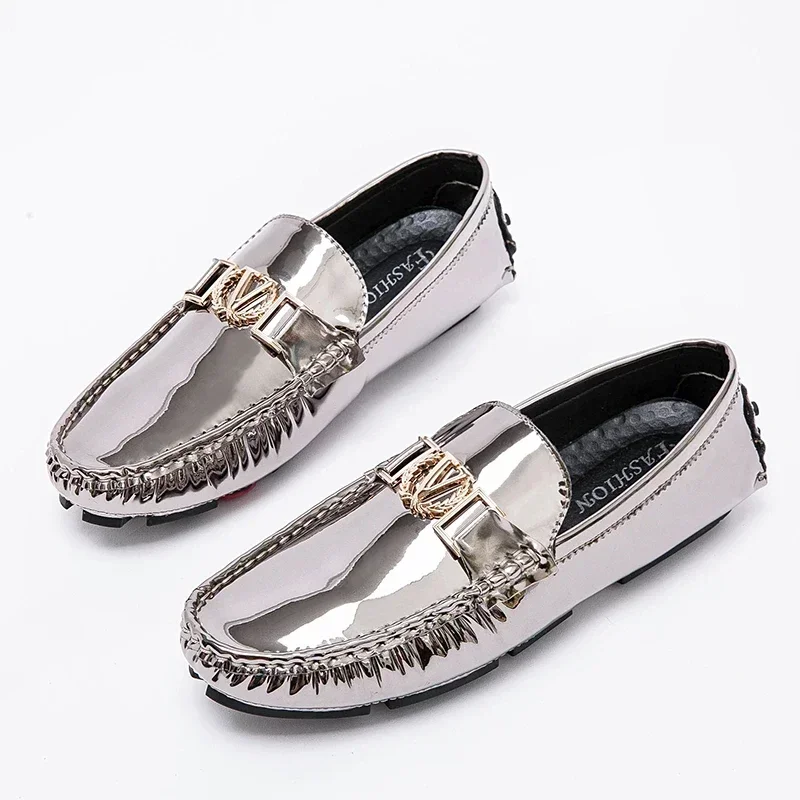 New Cool Male Formal Dress Shoes Black Silver Casual Moccasin Shoes for Men Breathable Youth Fashion Popular Driving Shoes