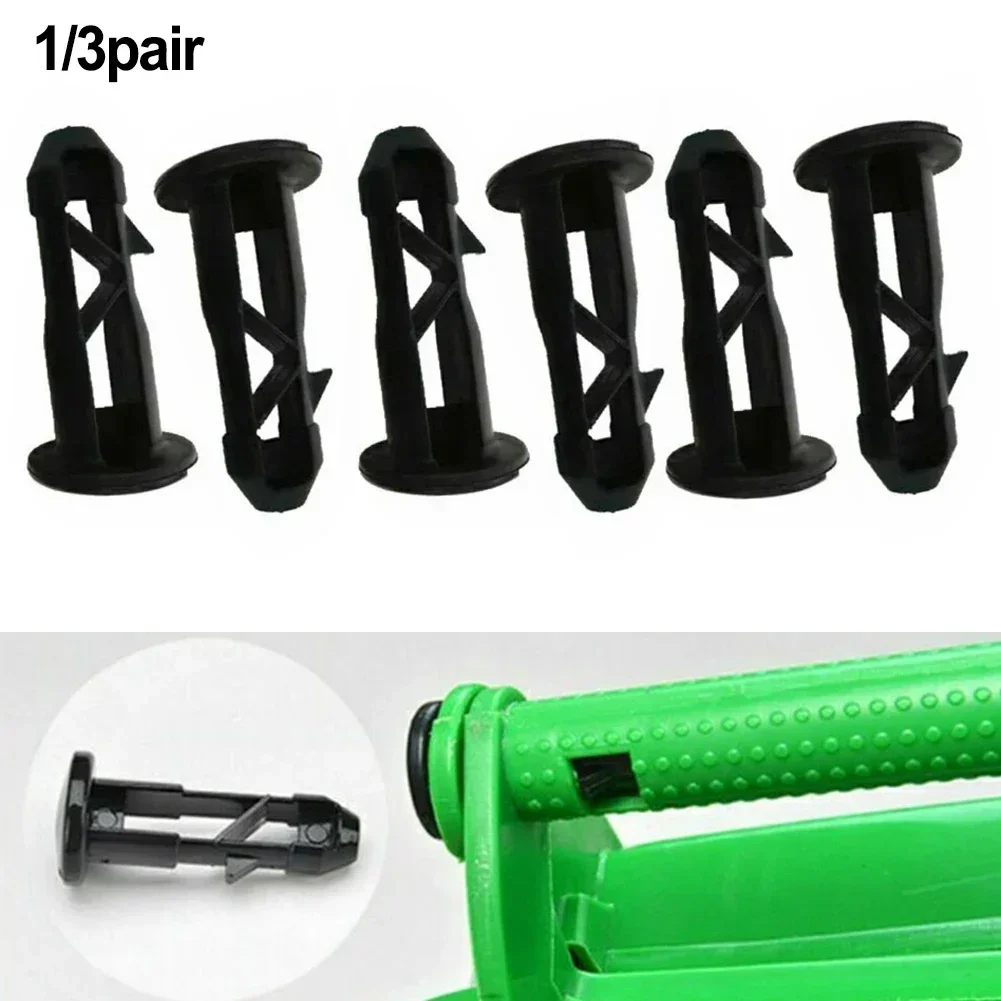 67mmx31mm Sanitation Trash Can Latch Black Plastic Wheelie Bin Lid Hinge Pins For 240L Outdoor Plastic Trash Can Lid Accessories