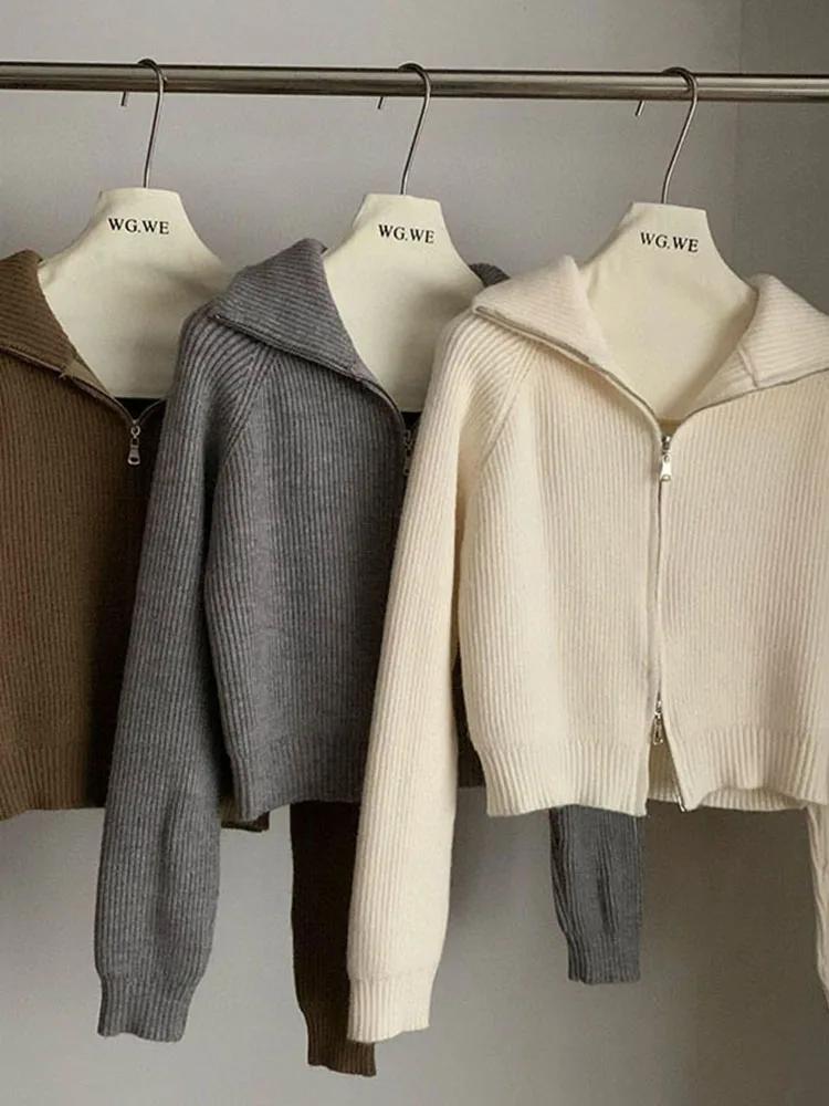 Women Basic Cardigan Solid Sweater Turn-Down Collar Autumn Long Sleeve Zipper Design Knitted Pullover Soft Fashion High Street