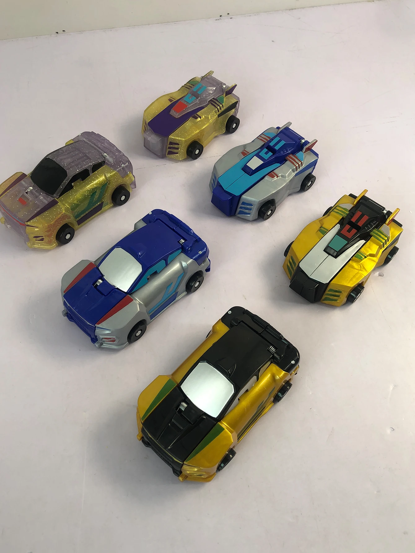 سيارة لعبة الديناصور البلاستيكية ذات التشوه المغناطيسي، سيارتان صغيرتين لتشويه سيارة الديناصور، لعبة أطفال #2