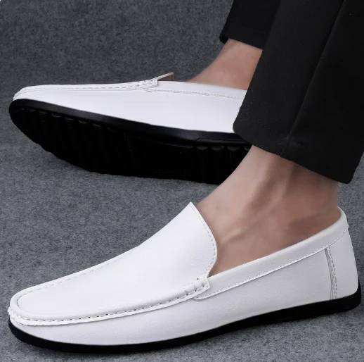 Fashionable Solid Color Casual Leather Shoes