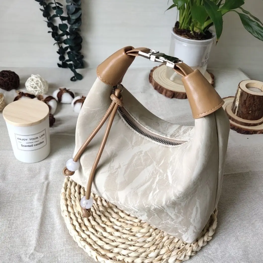 Fashionable and Elegant Temperament Hand-Held Tote Bag Casual Commuting Shoulder Crossbody Bag Woman
