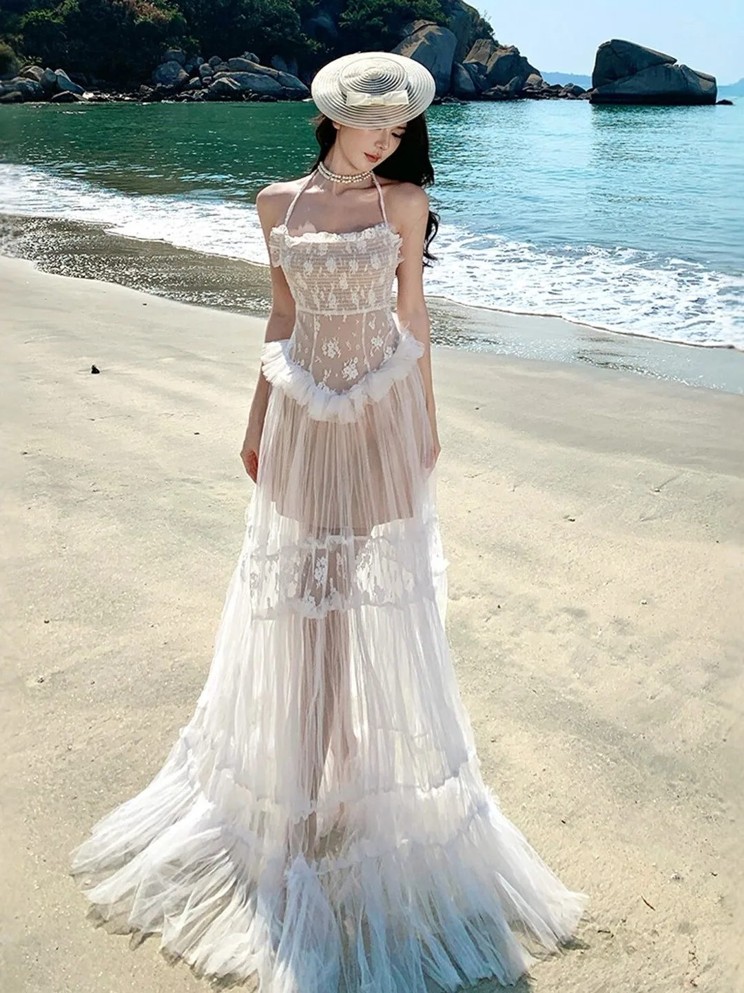 

Beach Vacation Style Beautiful Hanging Neck Strap Fairy Long Dress Unique Summer 2026 Polyester Fiber Non-Sleeved Cake Skirt