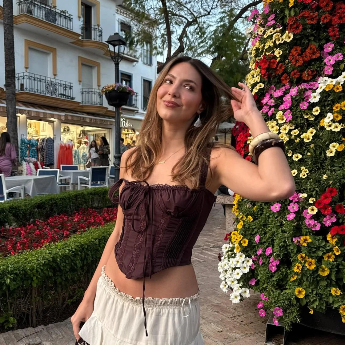 

Женский белый укороченный топ с элегантным ремешком на шнуровке, милые женские майки и майки